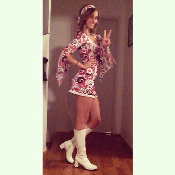 Costume - Picture 1 of 1