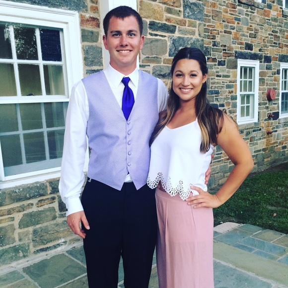 Meet your Posher, Ali - Picture 1 of 1