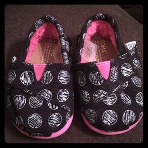 Infant TOMS loafers
