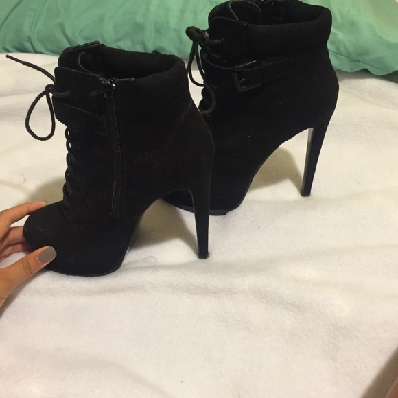 Booties - Picture 3 of 4