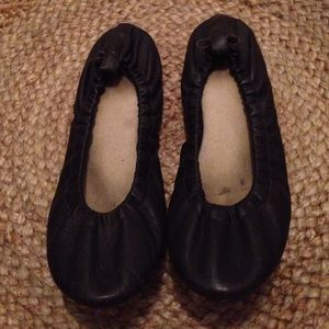 Gap ballet flats