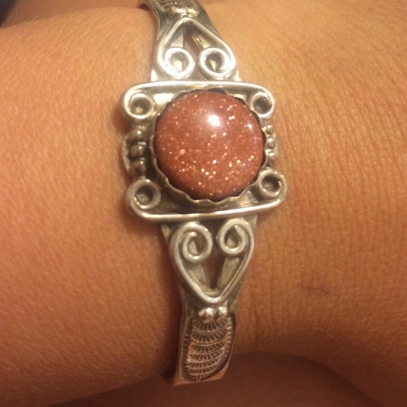 Silver bangle - Picture 3 of 3