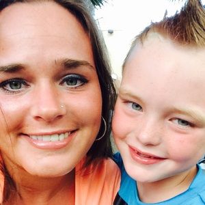 Meet your Posher, Brittney