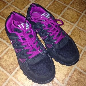 Pre-love running. Shoes