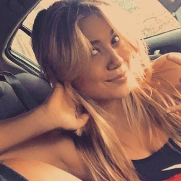 Meet your Posher, Natia