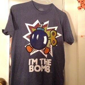 Men's medium super Mario bros I'm the bomb tee