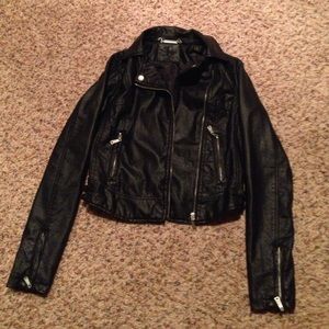 Jou Jou Vegan a Leather