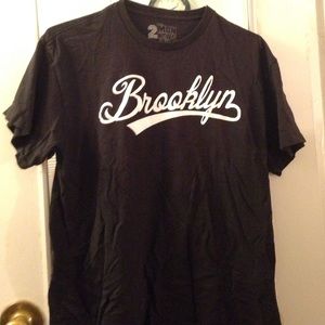 Men's Large Brooklyn tee tshirt