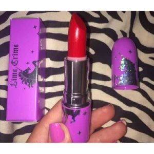 Lime crime retrofuturist opaque red lipstick