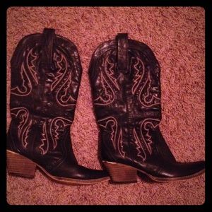 Black Cowboy/Cowgirl/Western Boots