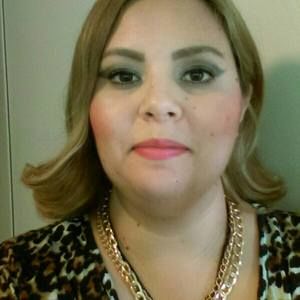 Meet your Posher, Jonina