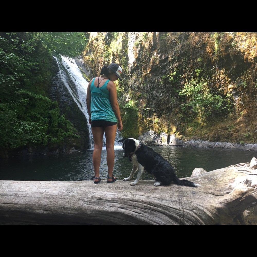 Meet your Posher, Olivia