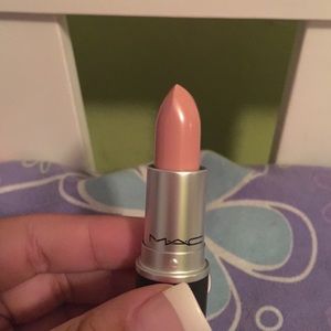 Mac Lipstick- Creme D'Nude