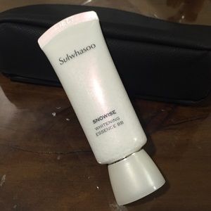 Sulwhasoo Snowise Whitening Essence BB Cream