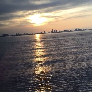 Meet your Posher, Ray