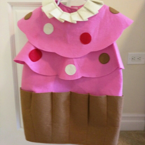 Kids Halloween cupcake costume from Pottery Barn