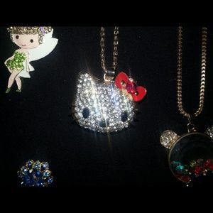 Hello kitty white gold necklace