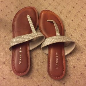 Gianni Bini flats