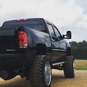 Meet your Posher, Zulema