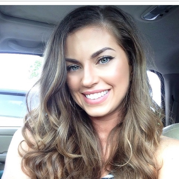 Meet your Posher, Jennifer