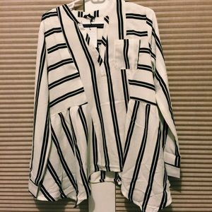 ⬜️▫️⬜️▫️ STRIPED BLOUSE ▫️⬜️▫️⬜️