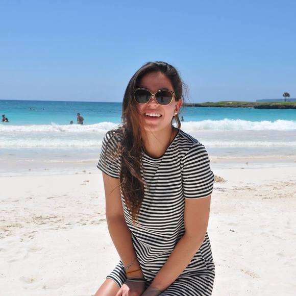 Meet your Posher, Ana paula