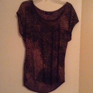 Sparkly golds and blacks long shirt size L