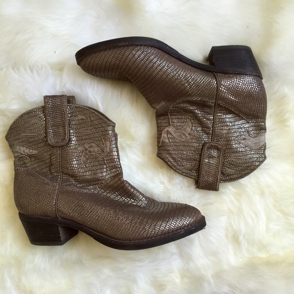 Sam Edelman Stevie  Booties 6