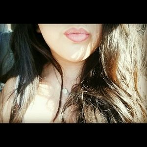 Meet your Posher, Averi jade