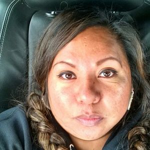 Meet your Posher, Twila