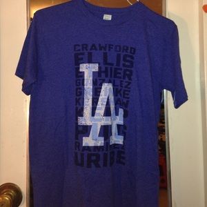 Mens medium Dodgers players tee stadium giveaway