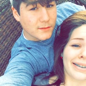 Meet your Posher, Laurel