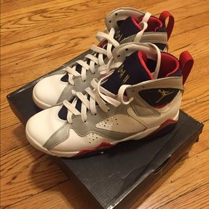 Air Jordan 7 Retro (GS) Olympic Size 4.5