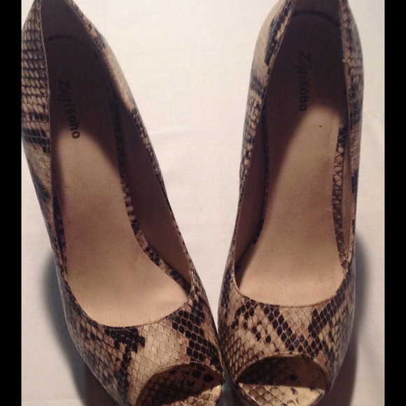 Print Heel - Picture 2 of 4