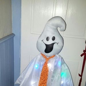 Meet your Posher, Bonnie