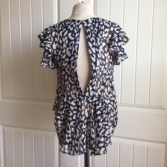 Hi Low Ruffles Sleeves Leopard Prints Blouse - Picture 3 of 4