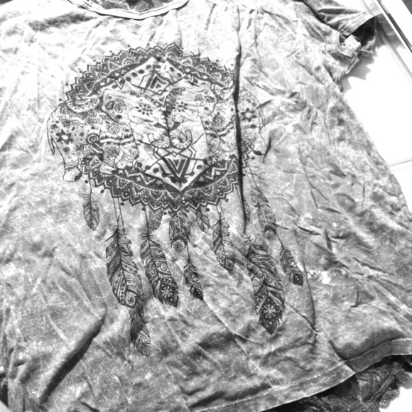 Aztec Print Graphic Tee with Lace Cutout panels