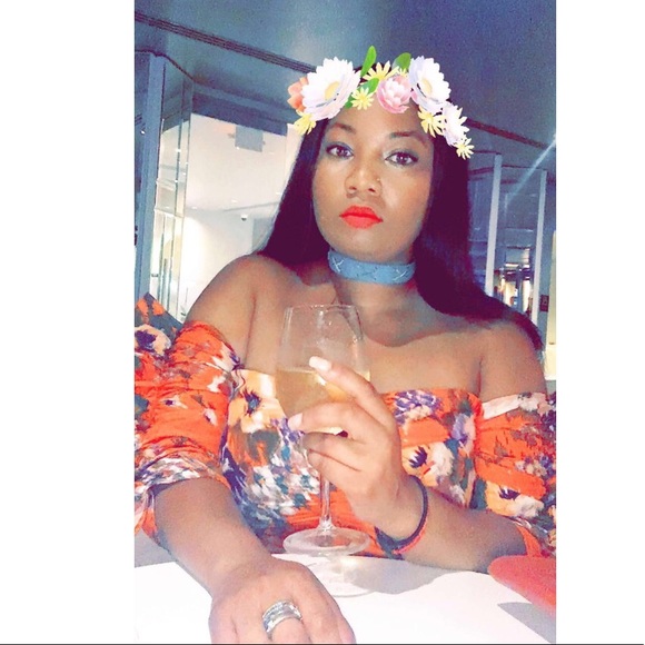 Meet your Posher, Erika - Picture 2 of 5