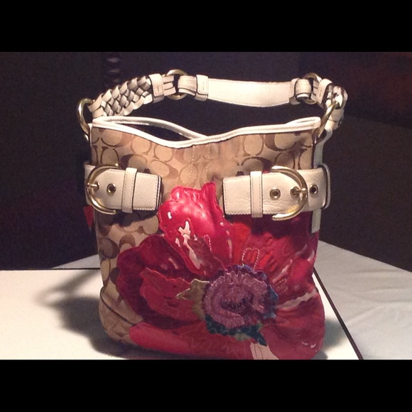 Coach shoulder bag