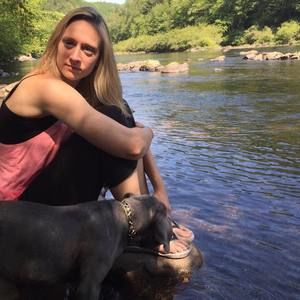 Meet your Posher, Kaitie