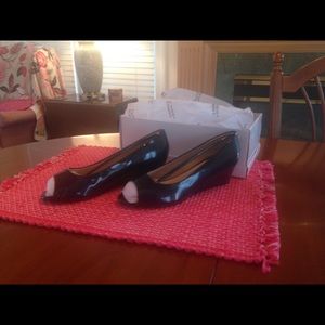 Peep toe, 1-1/2" wedge, navy patent, NIB, 6-1/2 M