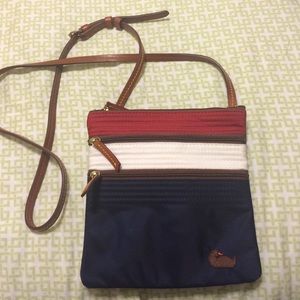 Dooney & Bourke cross body purse