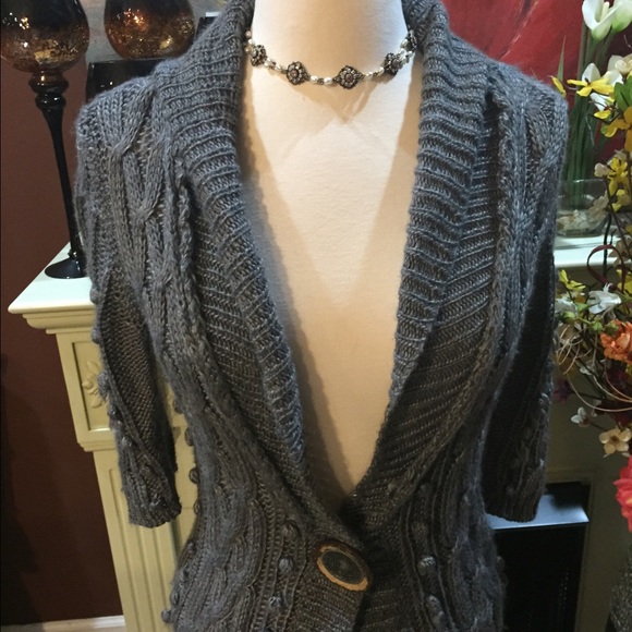Sweaters - Cardigan