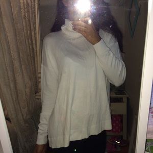 6 by six turtleneck sweater in white