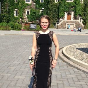 Meet your Posher, Haley