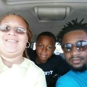 Meet your Posher, Michele