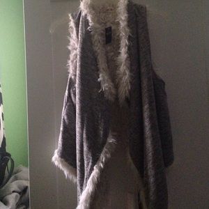 Hollister vest for winter
