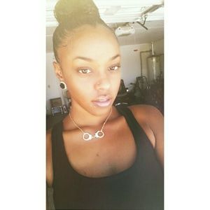 Meet your Posher, Tianna