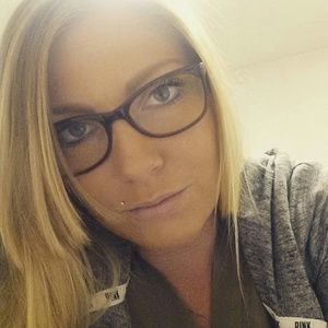 Meet your Posher, Jacquelyn