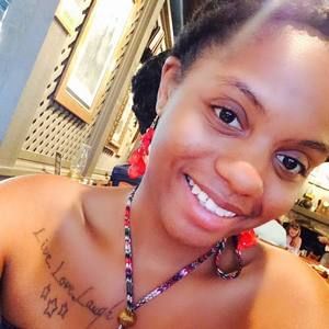 Meet your Posher, Jas